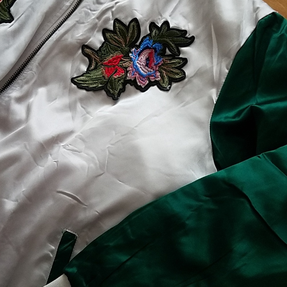 Silky jacket - Picture 3 of 7